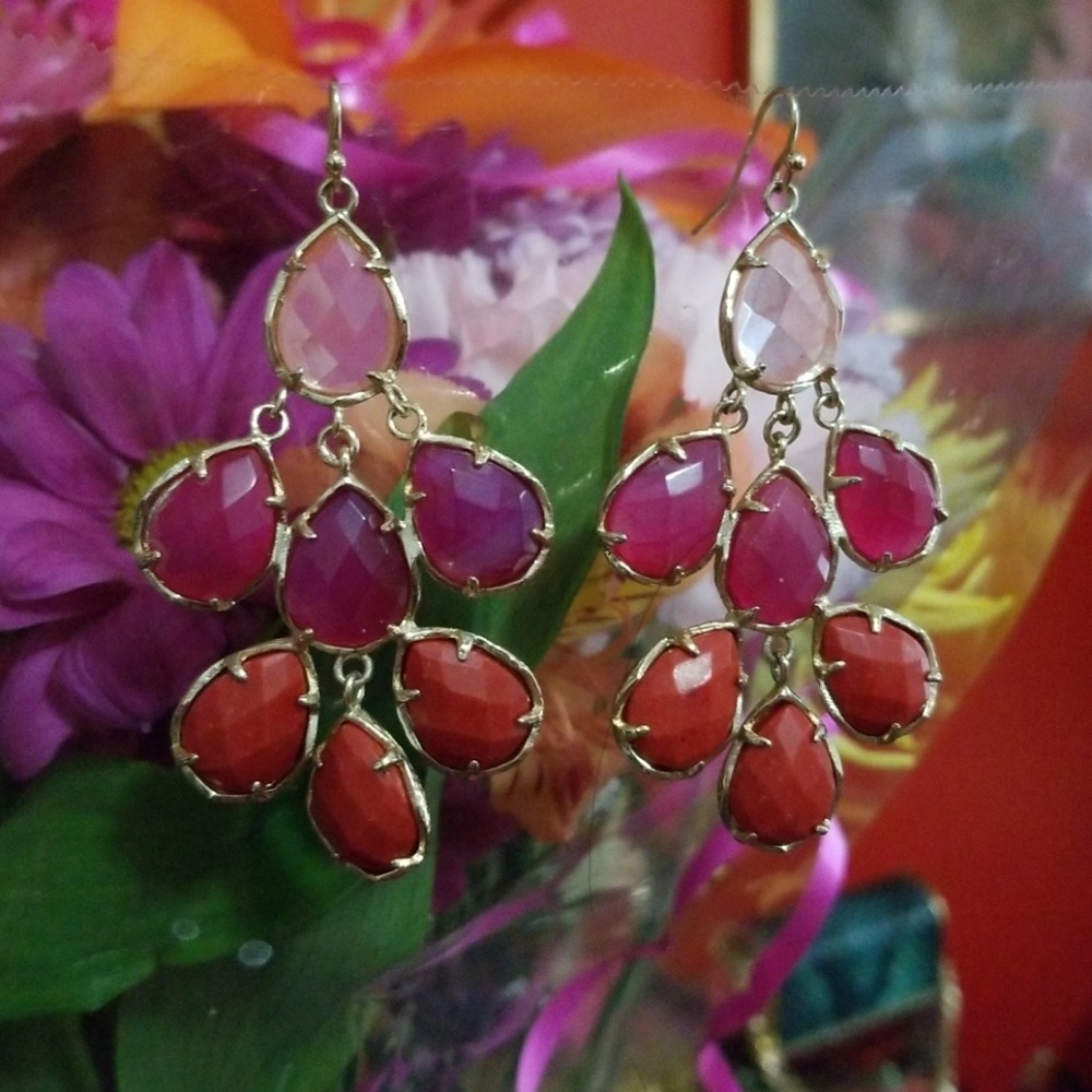 KENDRA SCOTT earrings beautiful color